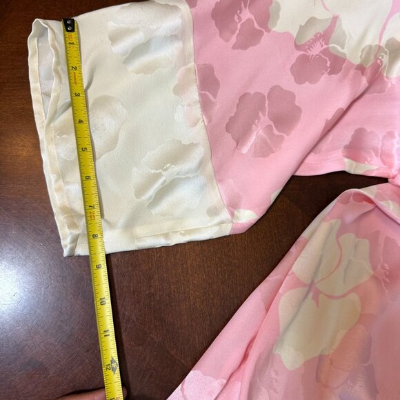 Elegant Pink Floral Wrap Dress - Picture 10 of 13